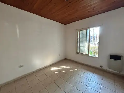 Casa en Alquiler en Centro De Lujan, $ 750.000