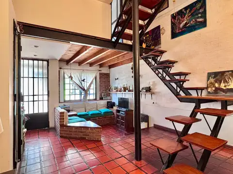 Depto Tipo Casa 4 ambientes con 1 baño