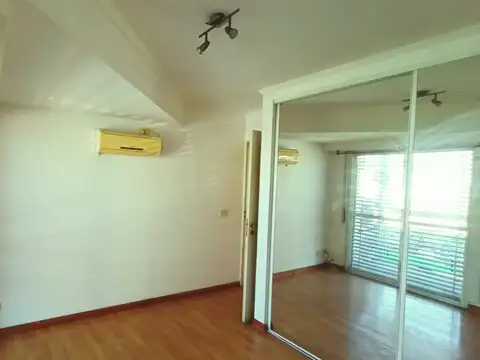 Departamento en Alquiler en Piñeyro, $ 550.000