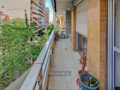 Departamento 4 ambientes con 3 baños