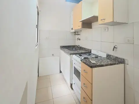 Departamento en Alquiler en República De La Sexta, $ 390.000