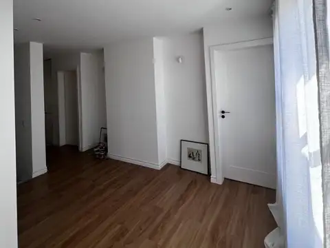 Casa 7 ambientes con 3 baños