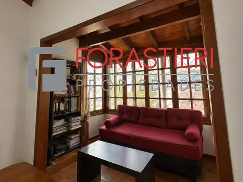 Depto Tipo Casa en Venta de 7 ambientes