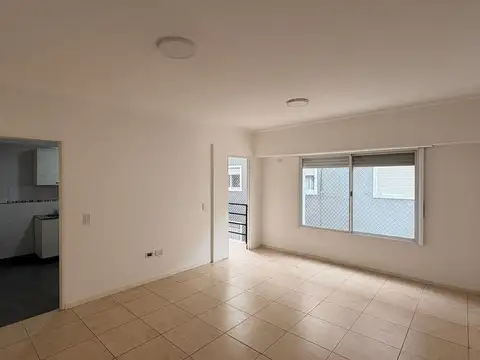 DEPARTAMENTO 3 AMBIENTES VENTA AVELLANEDA COCHERA