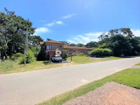 Casa en Alquiler de 3 dormitorios