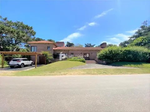 Casa en Alquiler en Punta del Este, USD 13.000
