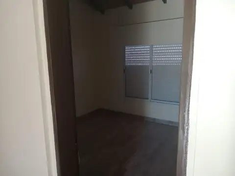 Casa 2 ambientes con 1 baño