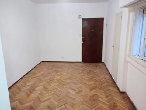 Departamento en Alquiler 50 años