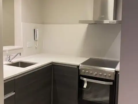 ALQUILA Elegante Dpto 2amb. con balcon, toillete y vestidor Bernal