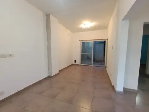 Depto Tipo Casa en Alquiler de 3 dormitorios