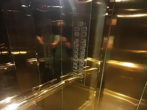 Departamento en Venta de 4 dormitorios