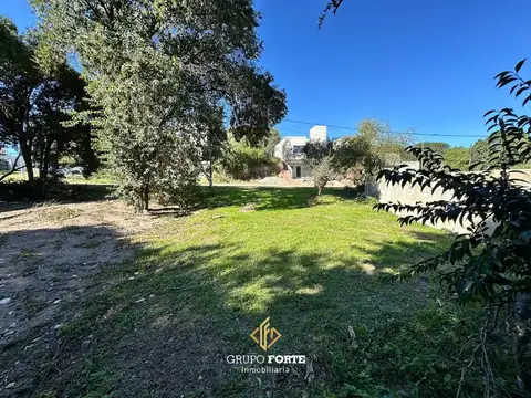 Terreno en Venta en Villa Catalina, USD 25.000