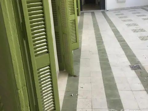 Depto Tipo Casa en Venta de 9 dormitorios