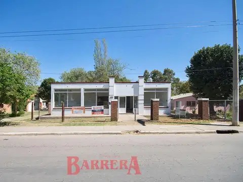 Local en Venta en 207 Viviendas, USD 150.000