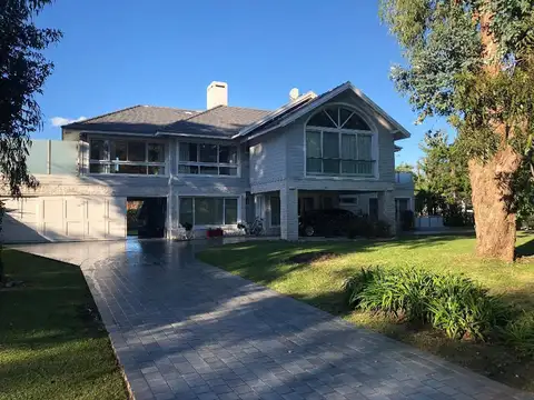 Depto Tipo Casa en Venta de 4 dormitorios