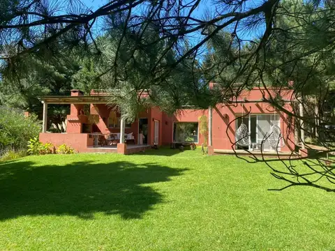 Casa en Alquiler Temporal en Costa Esmeralda, $ 350