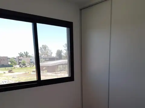 Casa en Alquiler en Villanueva, USD 2.200