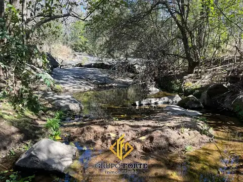Terreno en Venta en Villa Parque Siquiman, USD 79.000