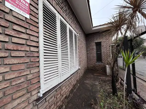 Casa en Venta en El Palomar, USD 120.000