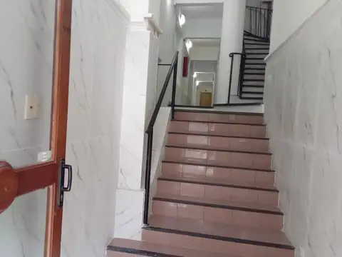 Departamento 3 ambientes en venta en Banfield