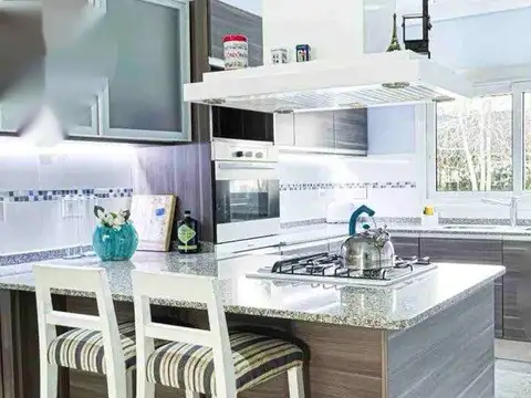 Casa en Alquiler en Brickland, USD 1.500