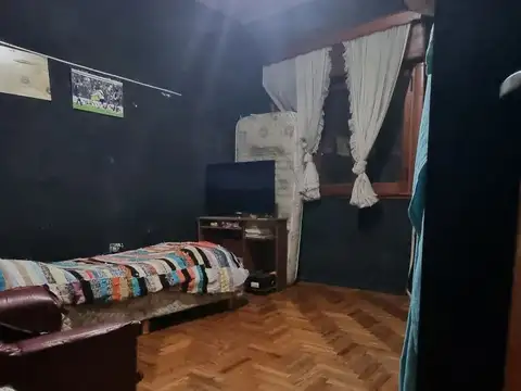 Depto Tipo Casa 3 ambientes con 2 baños
