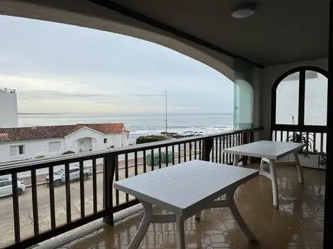 Departamento 4 ambientes con 3 baños