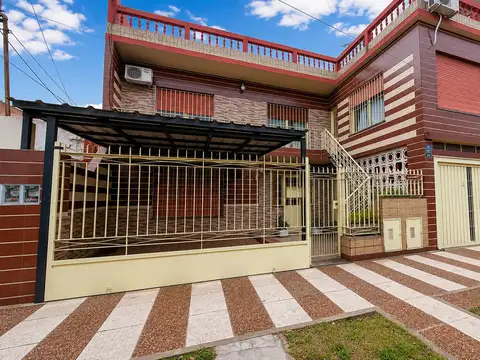 DOBLE PH MULTIFAMILIAR O INDEPENDIENTE PARA RENTA