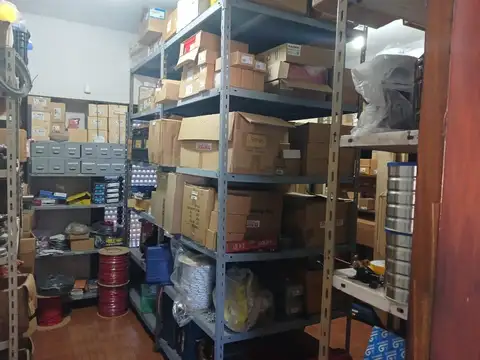 DEPOSITO EN VENTA MORON