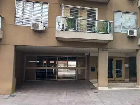 COCHERA CUBIERTA FIJA - PORTON AUTOMATICO - BAHIA BLANCA Y JONTE - MONTE CASTRO - VENTA