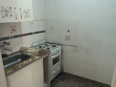 Depto Tipo Casa en Alquiler en El Palomar, $ 500.000