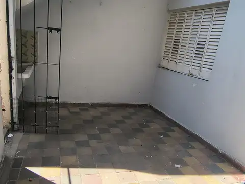 Depto Tipo Casa en Alquiler de 2 dormitorios