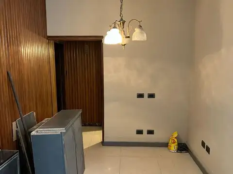 Depto Tipo Casa en Venta con 1 cocheras