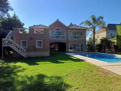 Casa en Venta de 4 dormitorios