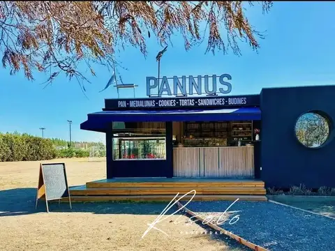Lote en Venta con laguna, espejo de agua, en Barrio Cerrado. Puerto. Escobar