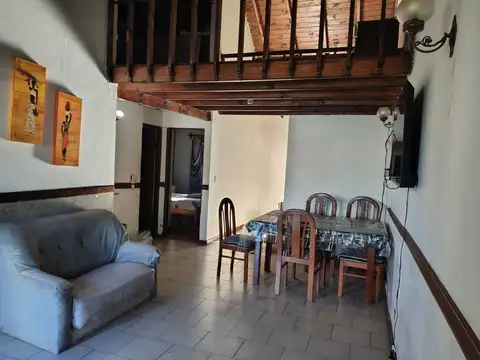 Depto Tipo Casa en Venta de 3 ambientes