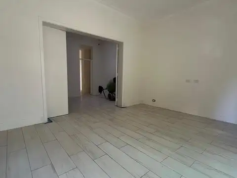 Depto Tipo Casa en Venta en Olivos, USD 290.000