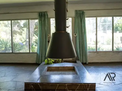 Casa en venta de 4 dormitorios en Jardin Pinares