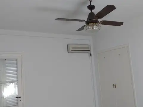 Depto Tipo Casa en Alquiler 60 años