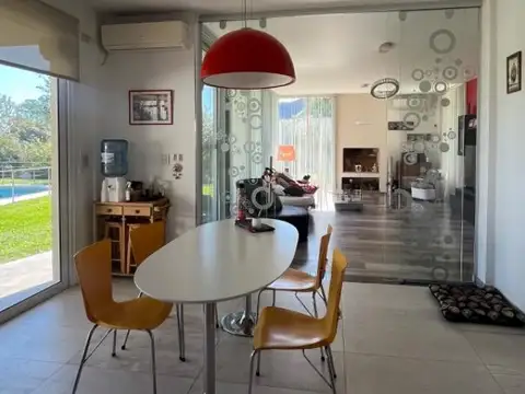 Casa en Venta en El Nacional Club de Campo, USD 319.000