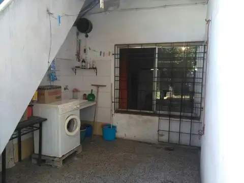 CASA EN VENTA MORENO 5100 VILLA DOMINICO