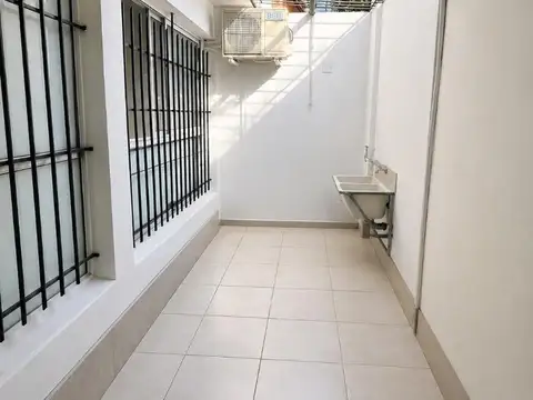 Casa en Alquiler en Paso del Rey, $ 600.000