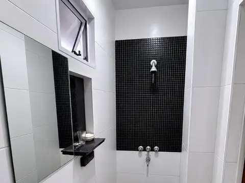 Casa 2 ambientes con 1 baño