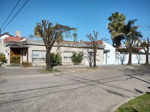 VENDO CASA CALLE CASELLA 98, SAN PEDRO BS. AS.