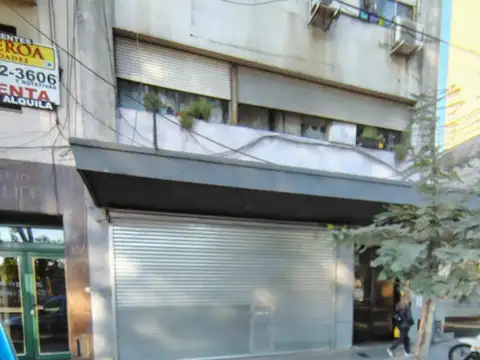 LOCAL COMERCIAL 146 M2 EN UNA SOLA PLANTA
