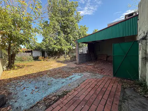 VENTA – Galpón con oficinas | Barrio Alberdi, Rosario.