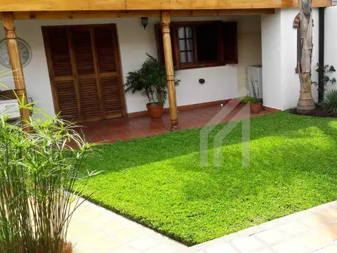 Casa Chalet  en Venta en Boulogne Sur Mer, San Isidro, G.B.A. Zona Norte