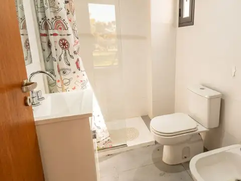 Monoambiente en Refinerías a la venta.