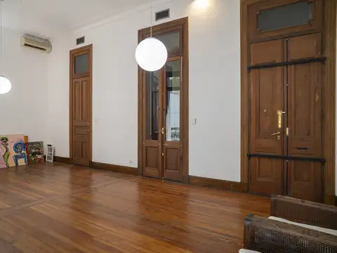 Departamento 9 ambientes con 3 baños