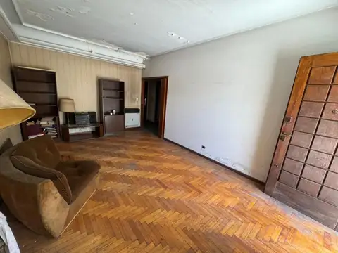 Casa en Venta en Castelar, USD 74.000